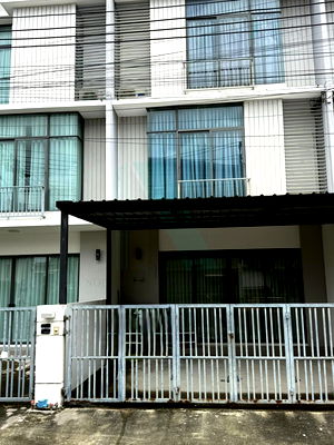 Townhouses for rent Market Village Suvarnaphumi : 📌 For Rent 3-story Townhouse PRUKSA VILLE BANGNA - WONGWAEN 3 bedroom 3 bathroom