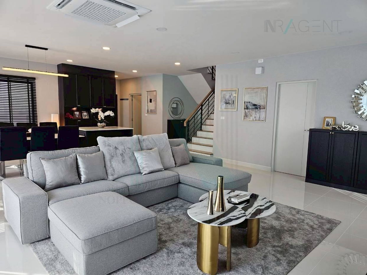 รูป 📌 ให้เช่าบ้านเดี่ยว 2 ชั้น เซนโทร บางนา 4 ห้องนอน 5 ห้องน้ำ - รูปที่ 2/8