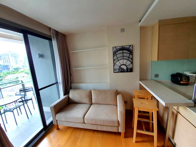 ขายคอนโด : ขายคอนโด เวีย โบทานี สุขุมวิท 47 Via Botani Condo for sale ใกล้ BTS พร้อมพงษ์ ชั้น7 37ตรม. เฟอร์ครบ