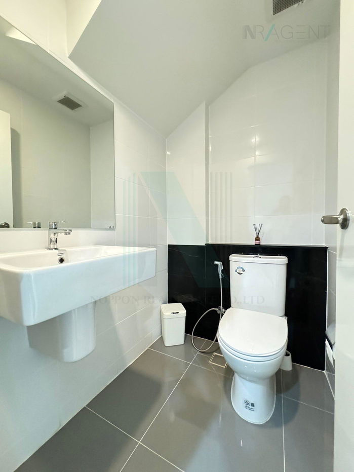 picture 📌 For Rent 3-story Townhouse BAAN KLANG MUANG RAMA 9-KRUNGTHEP KREETHA 2 bedroom 3 bathroom - 8/8