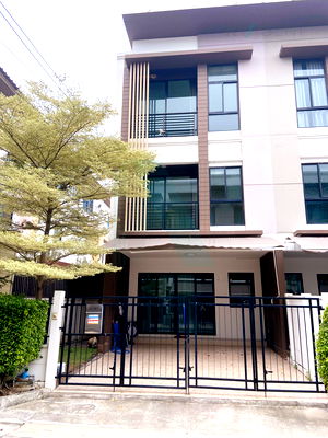 เช่าทาวน์โฮม ม.สยาม : 📌 ให้เช่าทาวน์เฮาส์ 3 ชั้น บ้านกลางเมือง กัลปพฤกษ์ 3 ห้องนอน 3 ห้องน้ำ