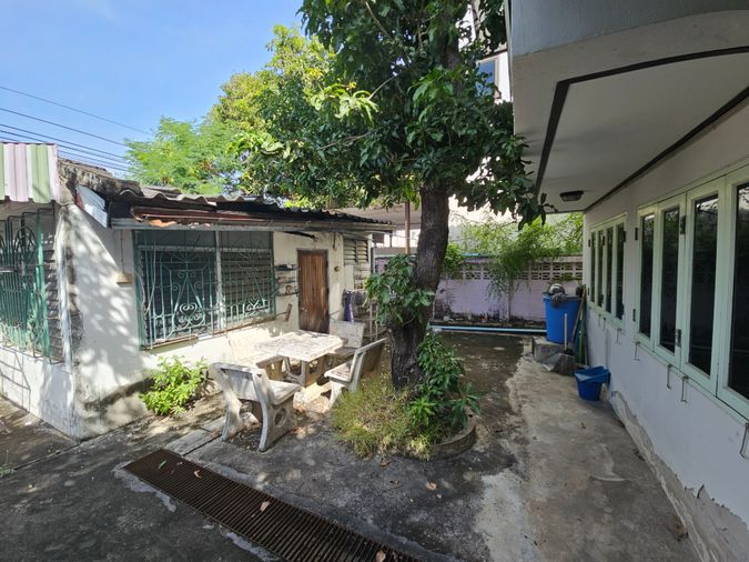 Land for sale, 89 sq wah, Wang Thonglang