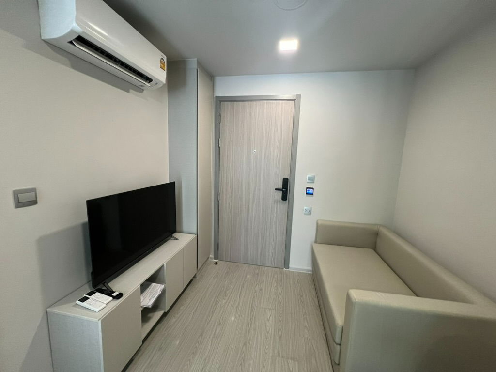 picture Condo for Rent: Atmoz Oasis Onnut Near BTS On Nut Station - 1/8