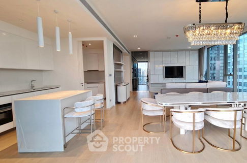 3-BR Condo at The Strand Thonglor near BTS Thong Lor (ID 2524412)