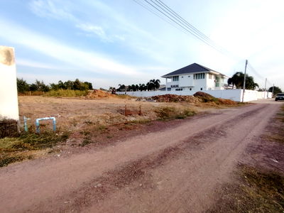 Land for sale Stamford International University Hua Hin : 1-0-0 Rai | Nice Home Building Plot  Located Near Black Mountain Golf!