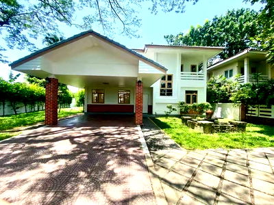 Houses for sale Thanyaburi Pathumthani : Single house for sale, resort style, Forest Home Village, Khlong 7, Pathum Thani.