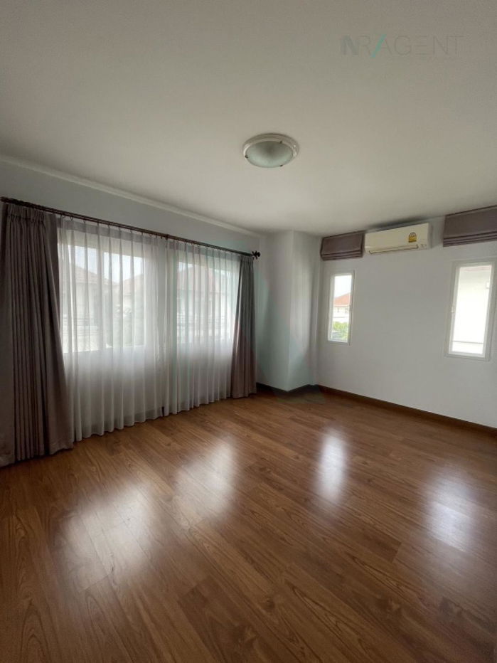 รูป 📌 ขายบ้านเดี่ยว โครงการ เดอะ เซนโทร รัตนาธิเบศร์ 2 ชั้น 3 ห้องนอน 3 ห้องน้ำ - รูปที่ 4/8