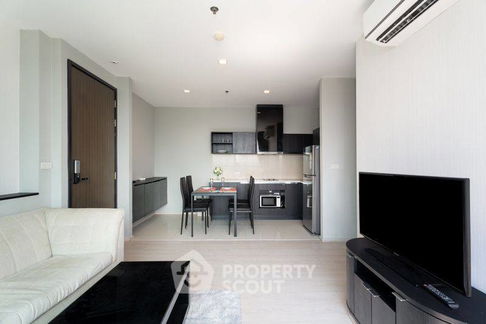 2-BR Condo at Rhythm Sukhumvit 44/1 near BTS Phra Khanong (ID 2524434)