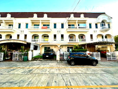 ทาวน์โฮม วิทยาลัยอาชีวศึกษาธนบุรี : 📌 ขายทาวน์เฮาส์ โครงการ เดอะ เมทโทร สาทร - กัลปพฤษ์ 3 ชั้น 3 ห้องนอน 3 ห้องน้ำ