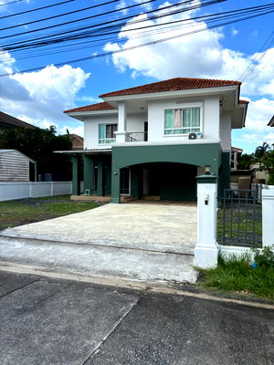 Houses for rent Mahanakorn University Of Technology : Luxury House Ready to Move In – Passorn 13 Village  Suwinthawong Rd. Nong Chok The house is now available and ready for immediate occupancy.