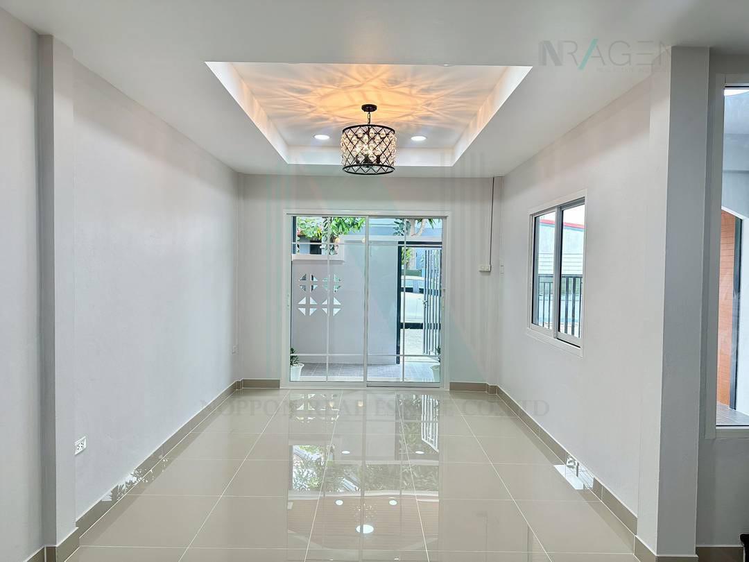 picture 📌 For Sell Town house BUATHONG THANI 2-story 4 bedroom 2 bathroom - 5/8