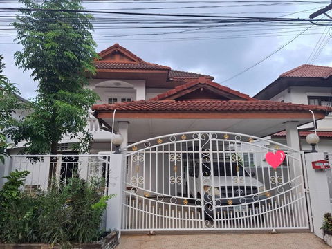 FOR RENT HOUSE PROPERTY 20000 BAHT per MONTH