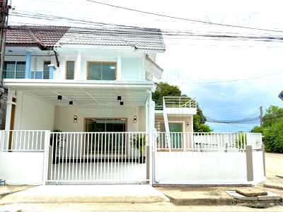 ขายทาวน์โฮม : 📌 ขายทาวน์เฮาส์ โครงการ บ้านบัวทอง 4 2 ชั้น 3 ห้องนอน 2 ห้องน้ำ