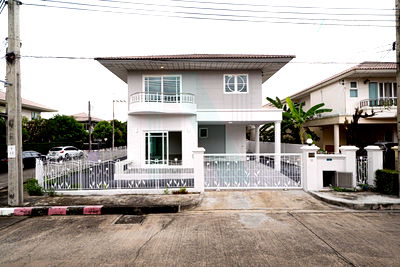 ขายบ้านเดี่ยว : 📌 ขายบ้านเดี่ยว โครงการ ศุภาลัย พาร์ควิลล์ ร่มเกล้า-สุวรรณภูมิ 2 ชั้น 4 ห้องนอน 3 ห้องน้ำ