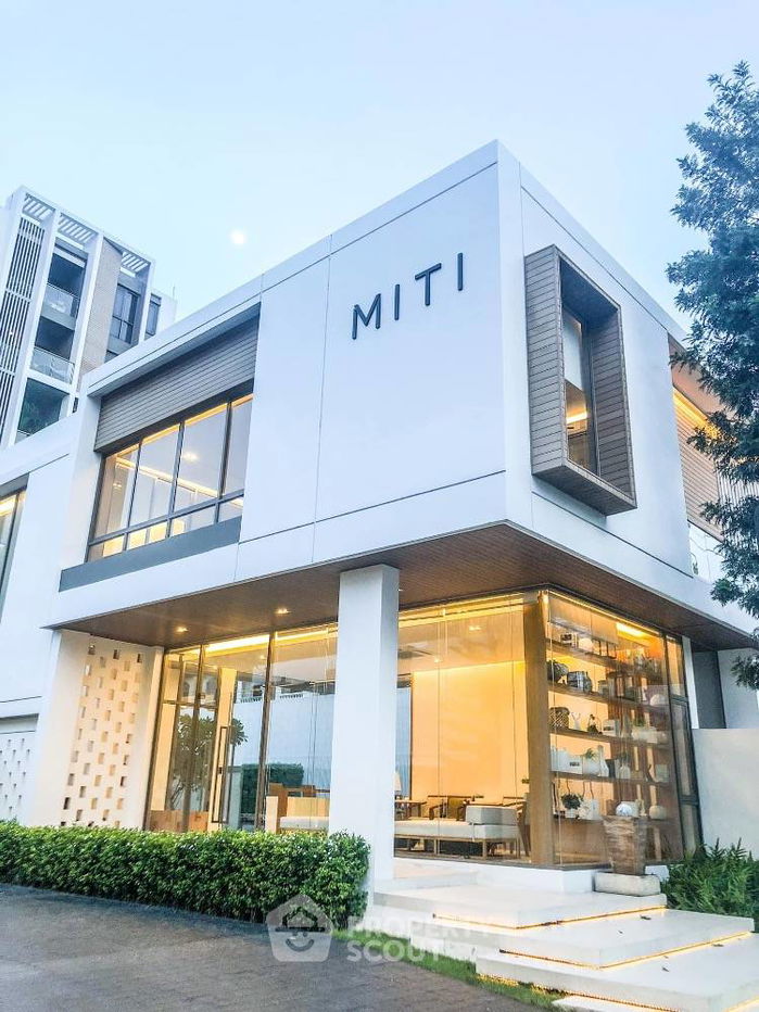 picture 1-BR Condo at Miti Condominuim in Lat Phrao (ID 1327096) - 2/8