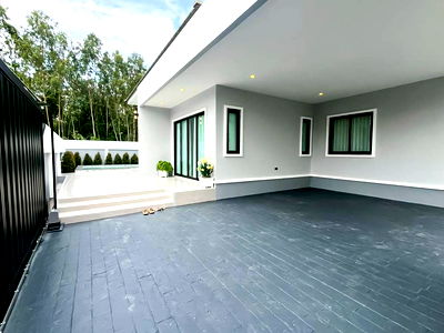 Houses for sale Frost Magical Ice of Siam : 3 Bedroom Single Storey Pool Villa for Sale East Pattaya