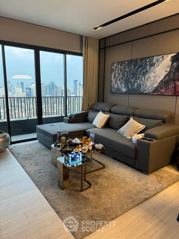 picture 2-BR Condo at The Room Phayathai near ARL Ratchaprarop (ID 2096370) - 1/16