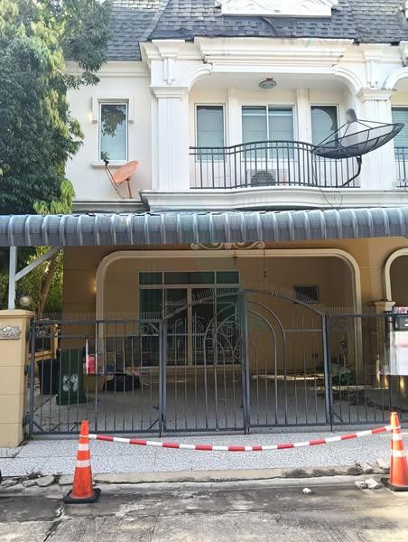 ขายทาวน์โฮม : 📌 ขายทาวน์โฮม โครงการ ปริญลักษณ์ ไลท์ พระราม 5 2 ชั้น 3 ห้องนอน 4 ห้องน้ำ