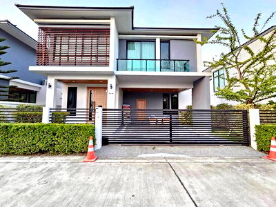 Houses for sale Bang Lamung Chonburi : Single house for sale in Pattaya, Huai Yai area, Bang Lamung. Fully furnished and move in Ready