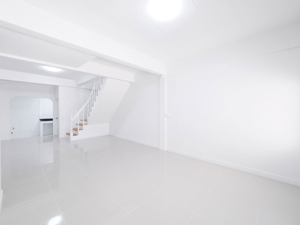 รูป ขายทาวน์เฮ้าส์ 2 ชั้น ม.รินทร์ทอง ขนาด 16 ตร.ว. 2นอน 2น้ำ 1จอดรถ [ลำลูกกา-คลองสอง] ขาย 1.48ล้าน - รูปที่ 5/17