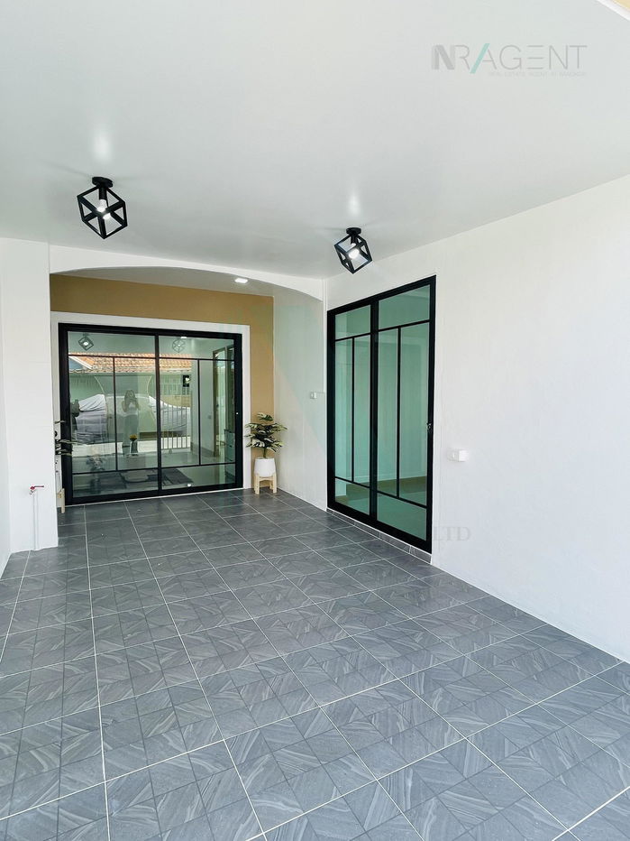 รูป 📌 ขายทาวน์เฮาส์ โครงการ บ้านตะวันงาม บางใหญ่ 1 ชั้น 3 ห้องนอน 2 ห้องน้ำ - รูปที่ 2/8