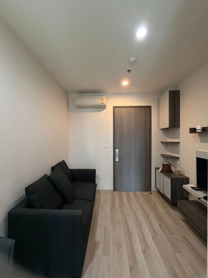 picture condo Centric Ratchada  Huai Khwang fully furnished and best price ready to move in - 4/9