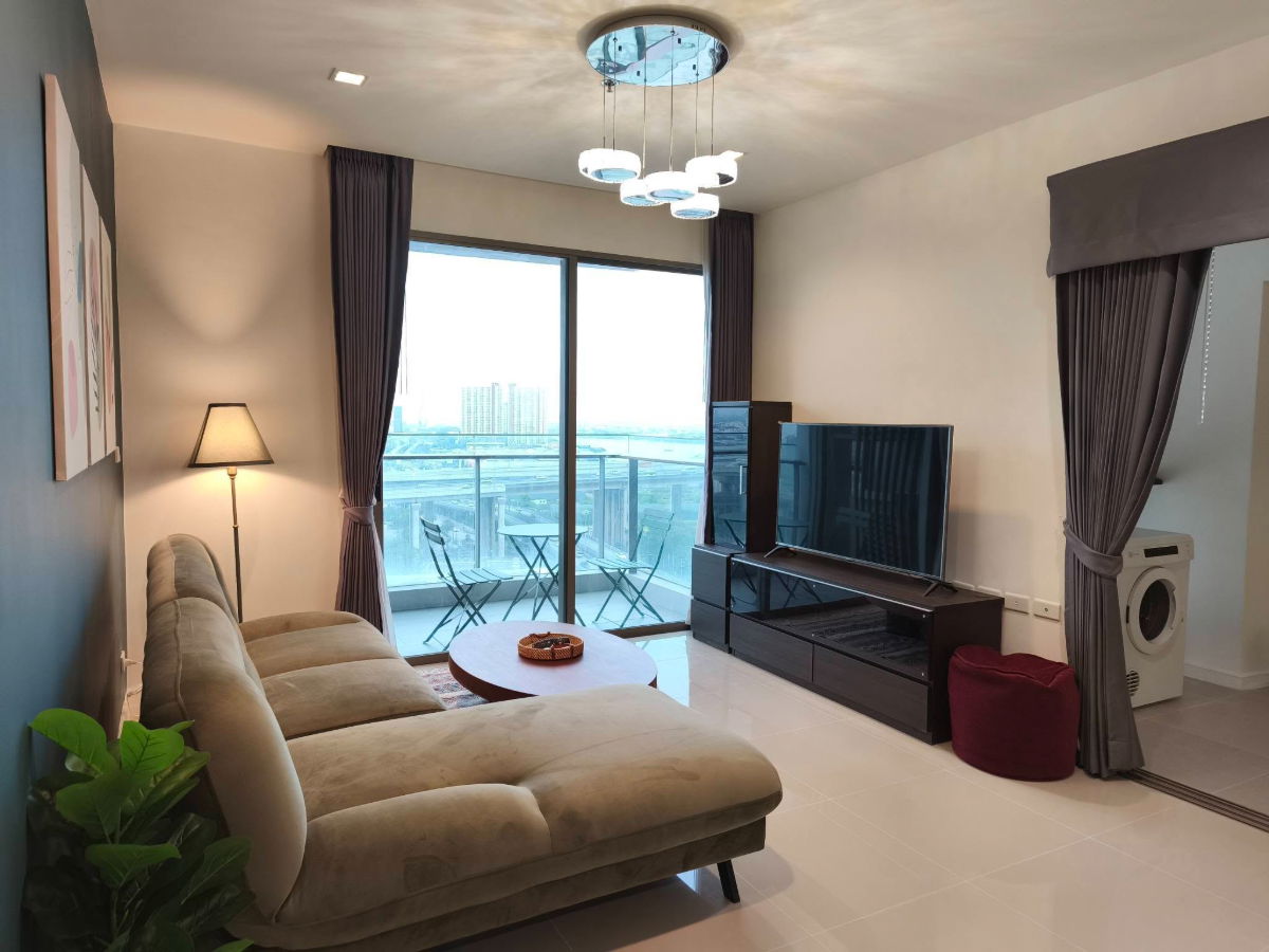 picture BRT Station Rama 9 Bridge 350 m. Price 32,000 Baht Condo Star View ( Rental ) - 3/15