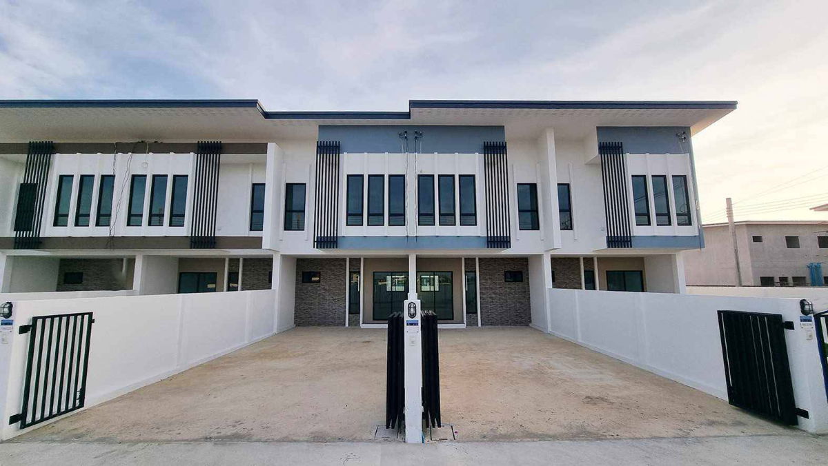 รูป บ้านร็อคการ์เด้นท์ อยู่วิทยา 12 - รูปที่ 1/7