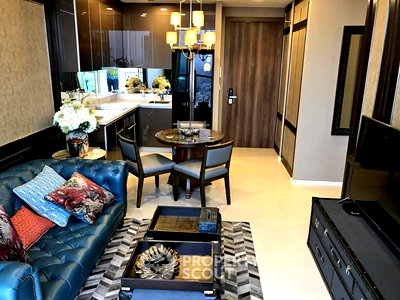 Condos for rent : 2-BR Condo at Menam Residences in Wat Phraya Krai (ID 2414223)
