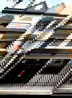 ทาวน์โฮมให้เช่า : 🏡 ให้เช่า Townhome แปลงมุม สภาพใหม่มาก | สัมมากร อเวนิว สุวรรณภูมิ