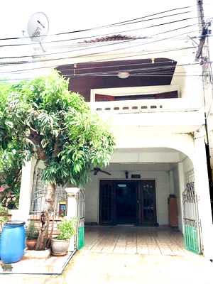 Townhouses for sale Pak Kret Station : 3-BR Townhouse in Pak Kret (ID 2524212)