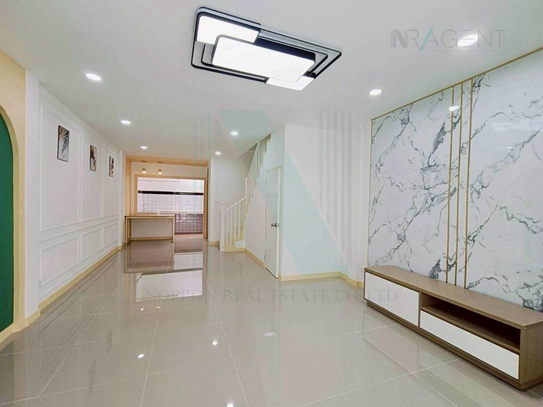 รูป 📌 ขายทาวน์เฮาส์ โครงการ ปิยวรารมย์ เฟส 2 2 ชั้น 3 ห้องนอน 2 ห้องน้ำ - รูปที่ 2/8