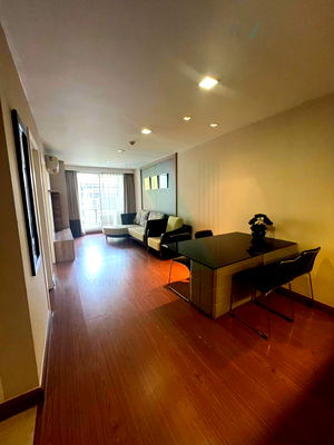 คอนโด BTS เซนต์หลุยส์ : ขายคอนโด เดอะ เทรเชอร์ สีลม อาคาร 1 ชั้น 2 1 ห้องนอน ขนาด 49 ตรม ใกล้ BTS สุรศักดิ์