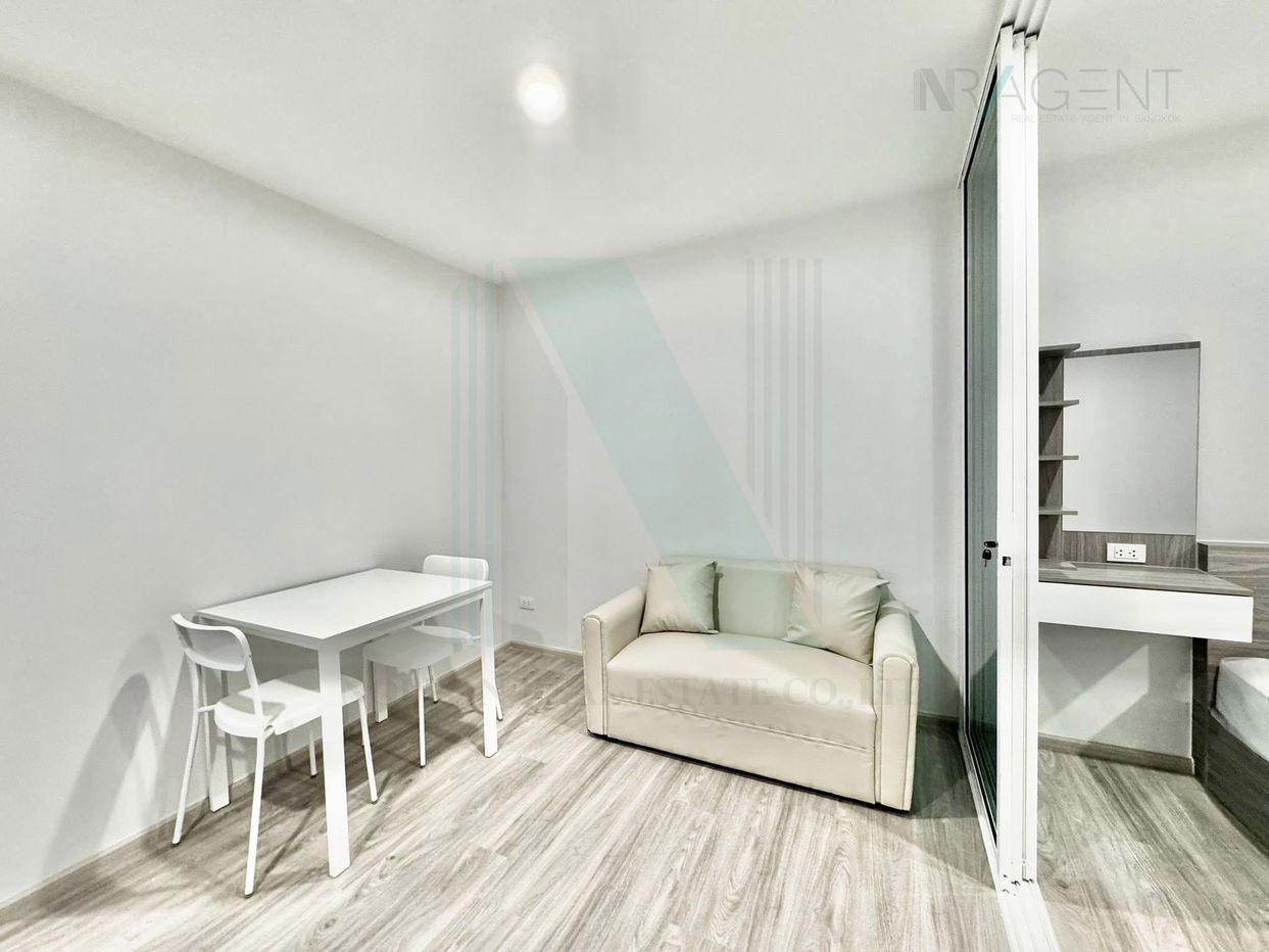 picture For Rent Condo REGENT HOME BANGNA Building A, Floor 25,1 bed room, Room size 28 sqm - 1/8