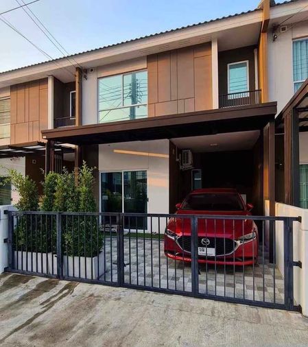 2-story Townhome 3B2B "The Connect Ramintra-Minburi2" **Rent 26,000 THB**