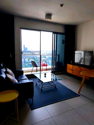 คอนโดให้เช่า : เช่าคอนโด The Lofts Ekkamai/เดอะ ล็อฟท์ เอกมัย (B6901035) ID Line : @condo88