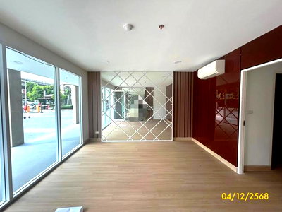 Condos for sale Chang Chui : CONDO 58.25 Sq.m. Bang Phlat Bangkok for 5.2M
