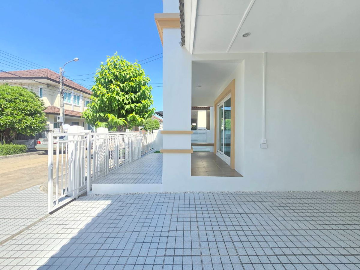 รูป บ้านเดี่ยวหลังใหญ่ กว้างขวาง แต่งใหม่สวยมาก ม.เดอะเซนโทร รามอินทรา คันนายาว เฟอร์นิเจอร์,แอร์ พร้อมอยู่ - รูปที่ 7/52