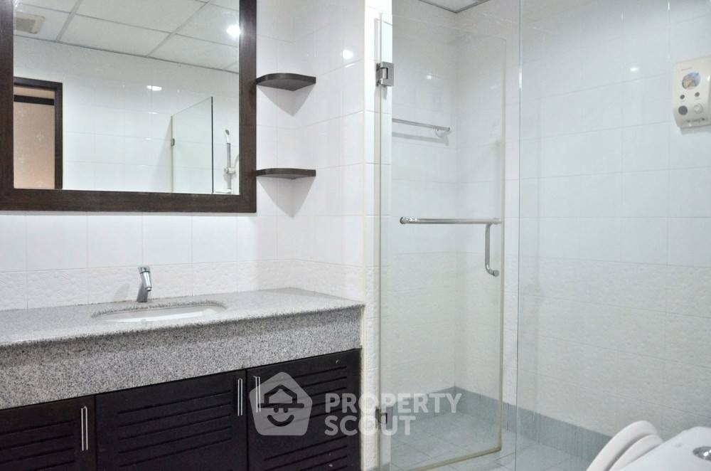 รูป คอนโด 1-ห้องนอน ที่ ทิว ริเวอร์ เพลส คอนโดมิเนียม ใกล้ MRT สิรินธร (ID 386357) - รูปที่ 7/10