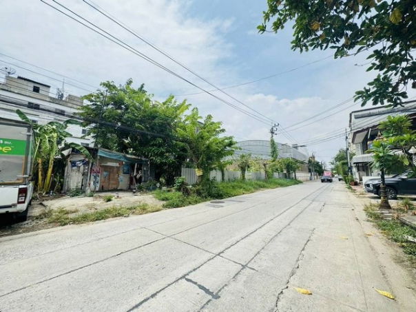 รูป ขายถูกที่ดินถมแล้ว 300 ตรว. ทำเลทอง ผังสีแดง ใกล้สถานี MRT ศรีทิพวัล เทพารักษ์ เมืองสมุทรปราการ - รูปที่ 5/5