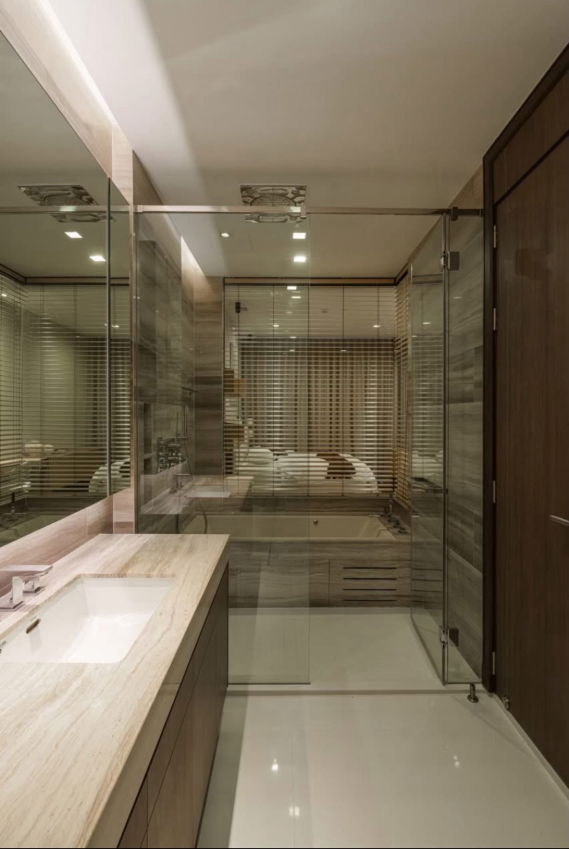 picture 🏙️ Q1 Sukhumvit – Luxurious 2-bedroom condo. Spacious, quiet, and private, offering a premium lifestyle near the BTS Nana - 15/20