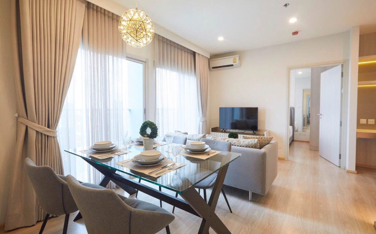 picture Noble Revolve Ratchada - 1/12