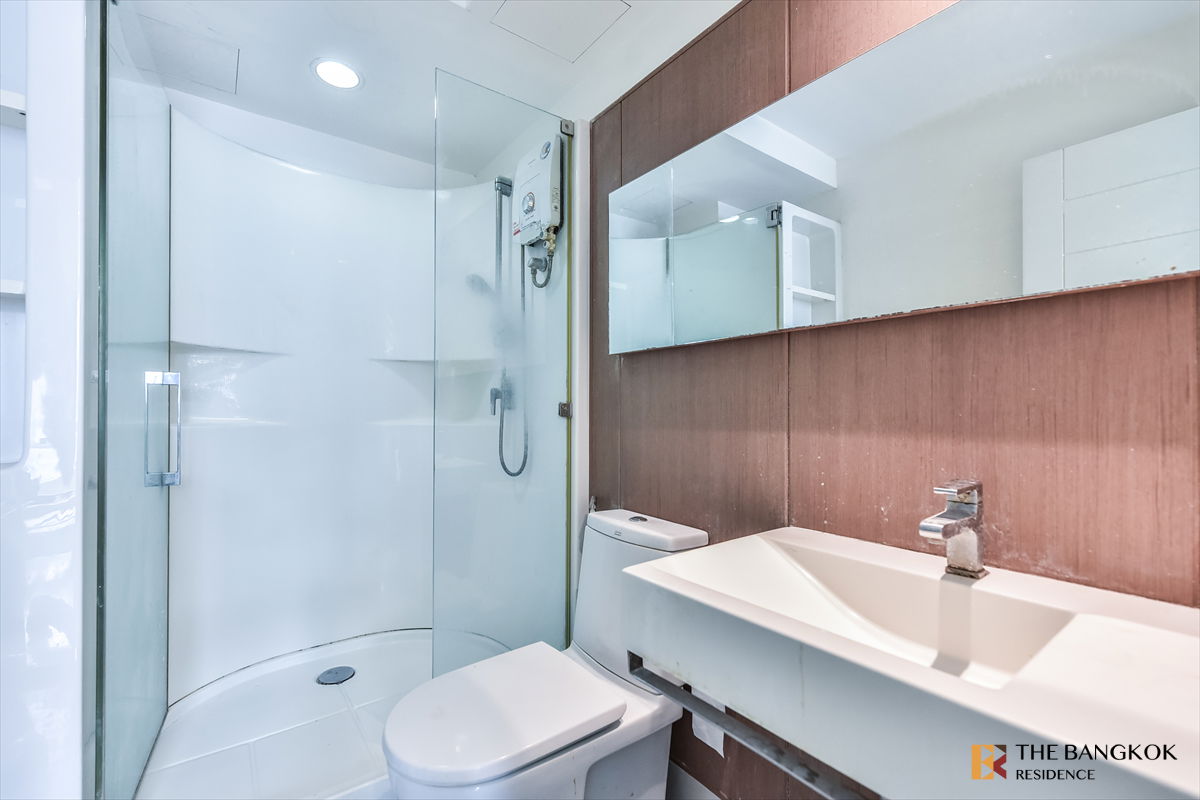 picture ðĨ Final Call! Beautiful Unit - The Bangkok Sathorn-Taksin Bts Krung Thonburi - 9/11