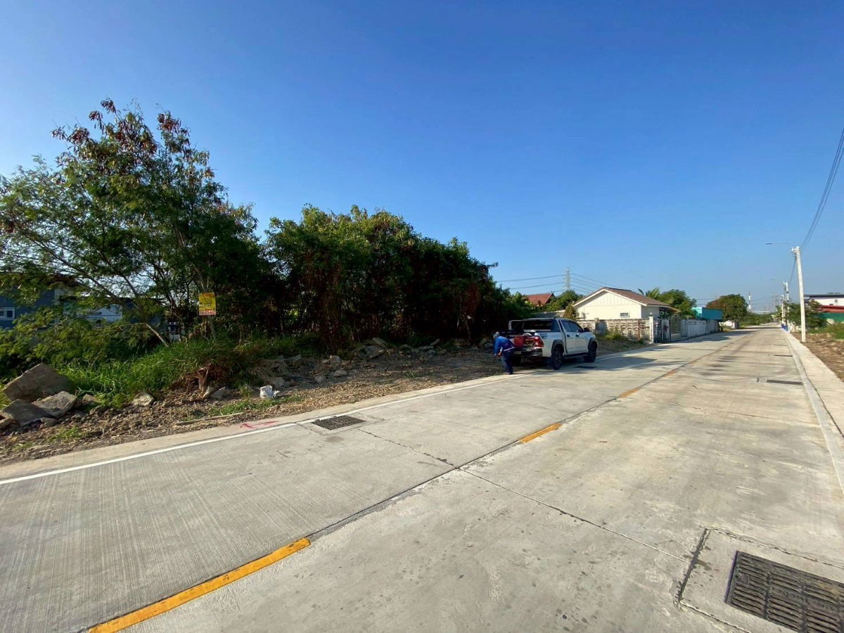 รูป ขายด่วนที่ดินทำเลดี 96 ตรว ติดถนนคอนกรีตสาธารณะ ถมแล้ว ซ.เทพประทาน 1 อ.ไทรน้อย จ.นนทบุรี - รูปที่ 3/8