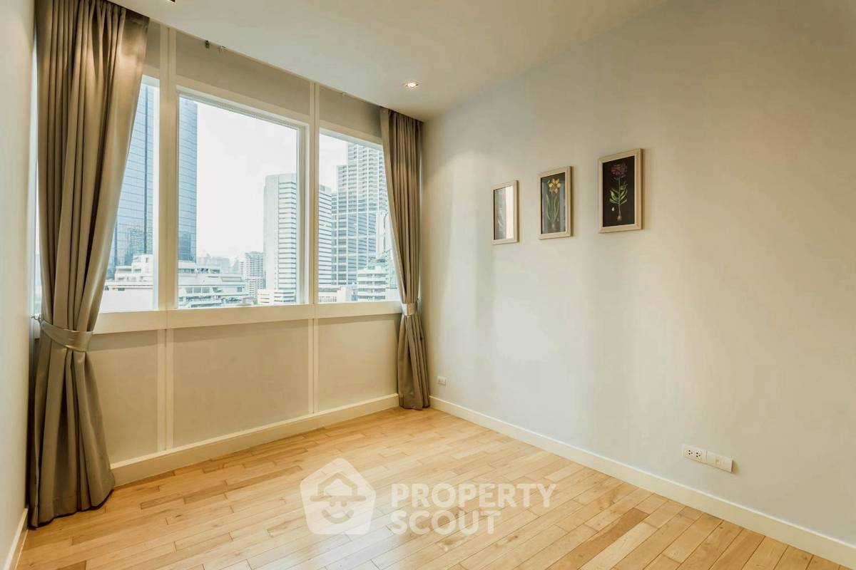 รูป คอนโด 3-ห้องนอน ที่ มิลเลนเนียม เรสซิเด้นส์ แอท สุขุมวิท คอนโดมิเนียม ใกล้ BTS อโศก (ID 2237253) - รูปที่ 11/20