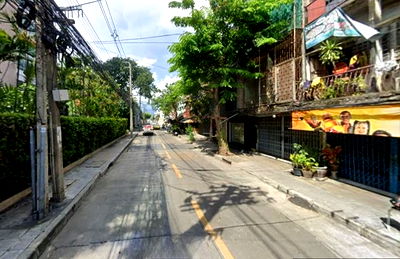 Land for sale Naradhiwas Rajanagarindra Road : Urgent!! Large plot of land for sale in Soi Amorn.