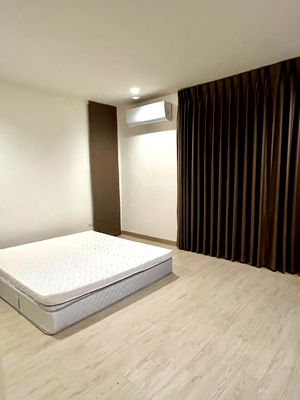 Houses for rent Bangkok : Mews Tientalay for rent sinngle house 4 bed 3 bath