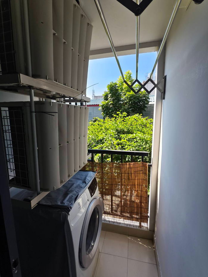 รูป ให้เช่า คอนโด ไฮ สุทธิสาร ชั้น 2 วิวสวน ส่วนตัว เตียง-ที่นอนใหม่ ห่างจาก สถานี MRT สุทธิสาร ประมาณ 1.5 กม. - รูปที่ 8/8