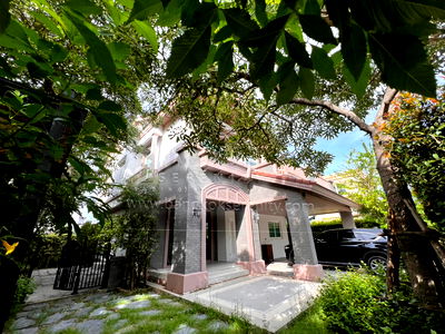 Houses for rent Ramkhamhaeng University 2 : House for rent at Nantawan Bangna Km.7