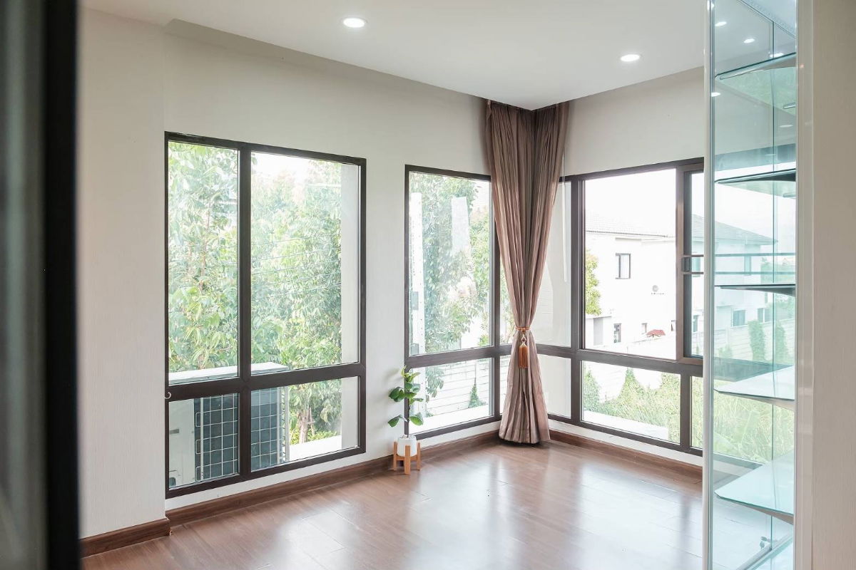 รูป [ให้เช่า] บ้านเดี่ยวหลังมุม หน้าบ้านไม่ชนใคร 5-ห้องนอน *มีห้องแม่บ้าน* The City ราชพฤกษ์ - สวนผัก📍ใกล้ Central Westville - รูปที่ 12/14